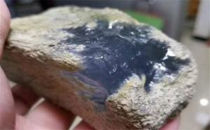 翡翠原石怎么造假？常见的几种翡翠原石造假手段