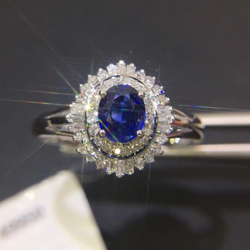 蓝宝石 18K金钻石戒指