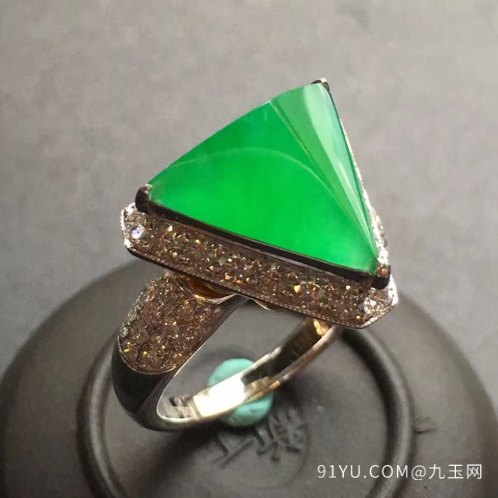 高端品质帝王绿翡翠戒指