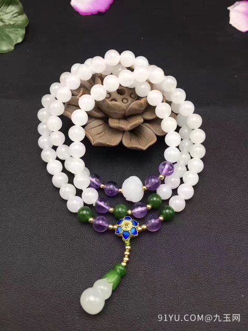 和田玉精致三圏手链搭配紫水晶和白玉莲花珠白玉葫芦
