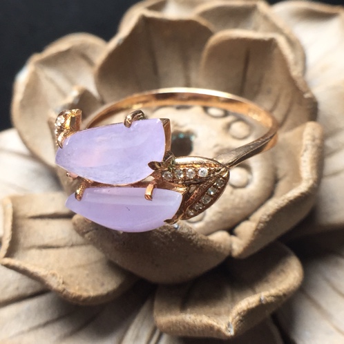 天然翡翠A货 18K金镶嵌冰透粉紫戒指 种好水足 颜色漂亮 款式时尚 性价比高 