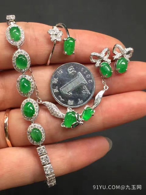 天然翡翠s925银镶蛋面满绿戒指+项链+手链套件