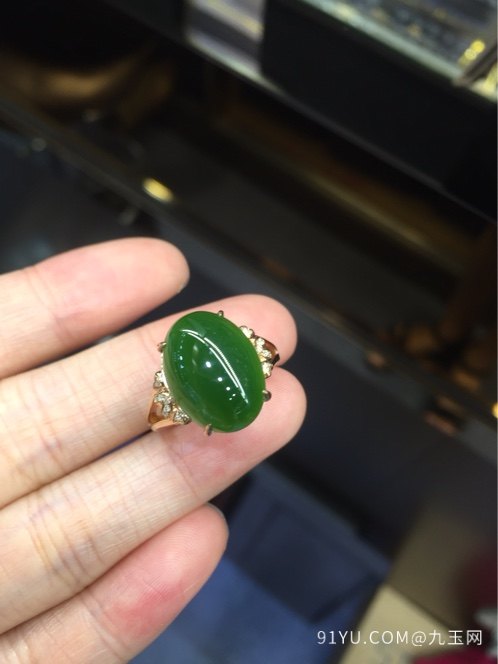 和田碧玉翡翠戒指  18k金镶嵌天然钻石