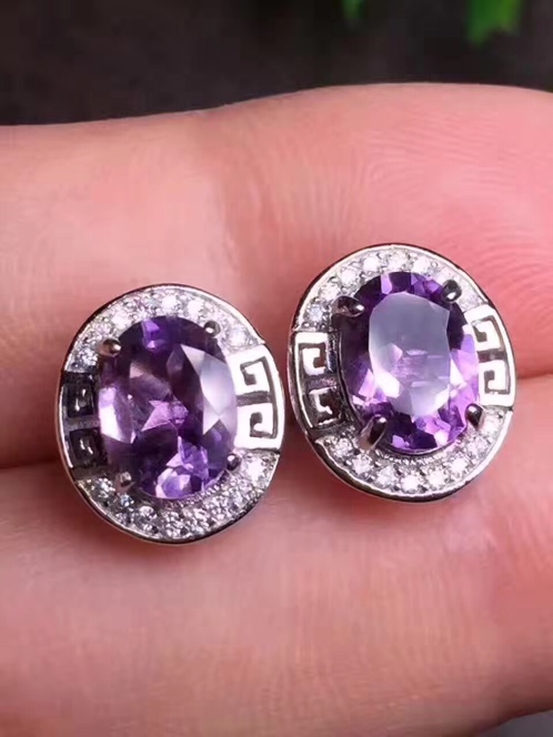 紫水晶耳钉