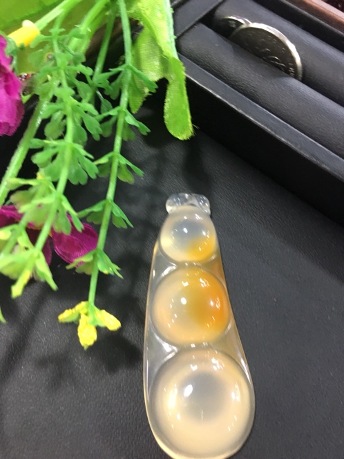 天然黄玉髓福豆：水润光泽 冰黄欲滴 厚装