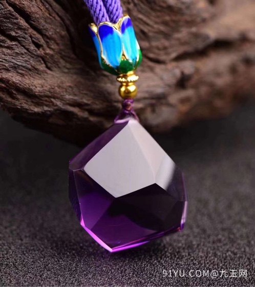 天然巴西紫水晶刻面随型吊坠 纯紫罗兰色颜色 晶体通