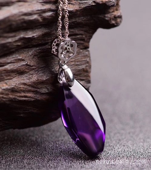 天然巴西紫水晶刻面随型吊坠 纯紫罗兰色
