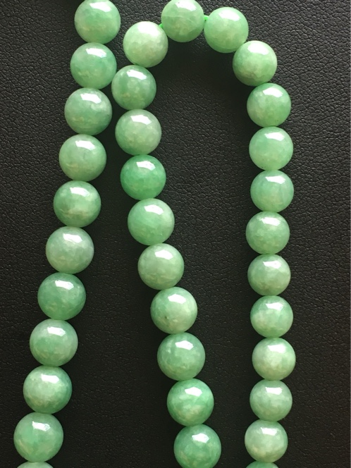 豆绿色(两用项链)可做项链手链72颗豆绿色珠子取