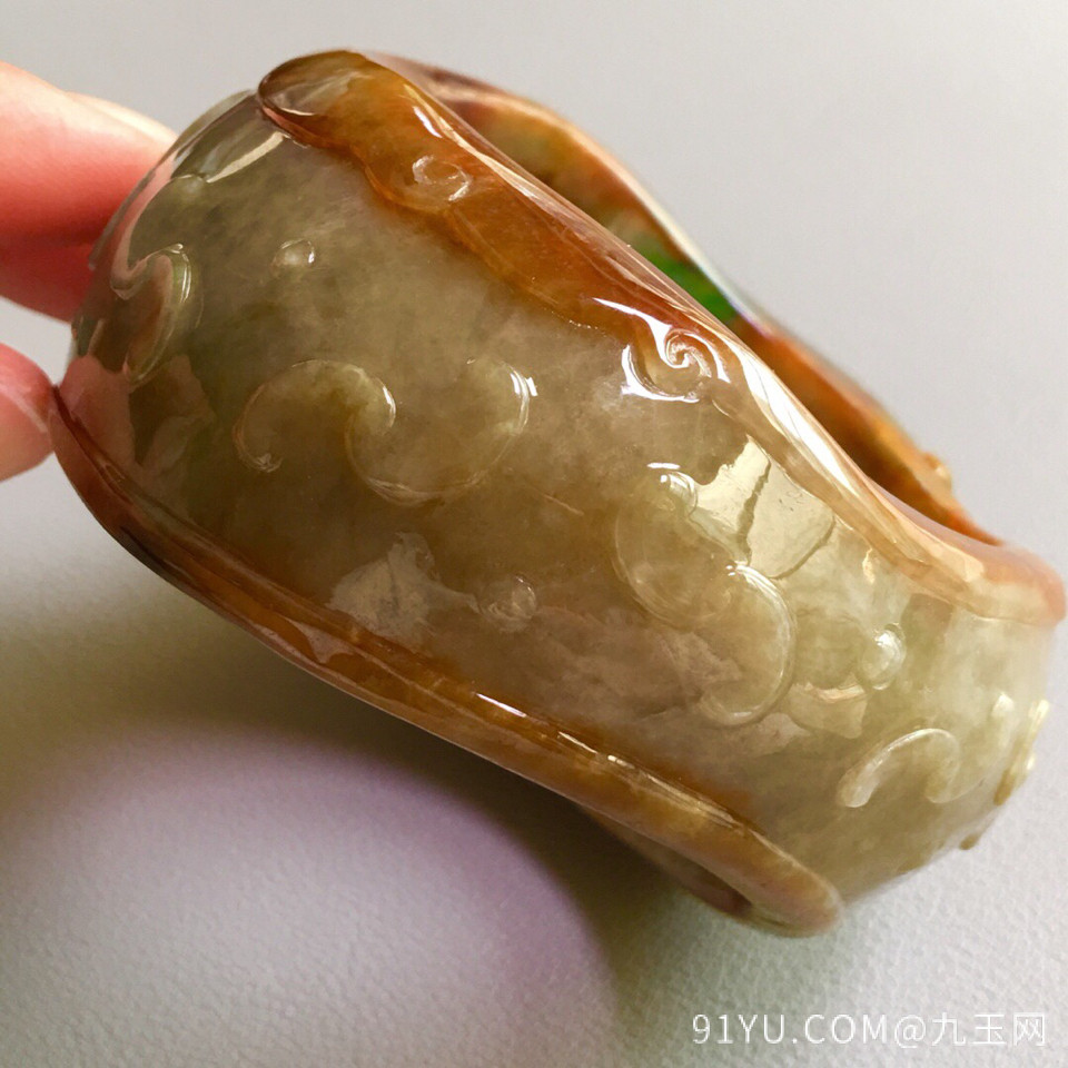 糯冰种黄加绿手镯(55.7mm)翡翠