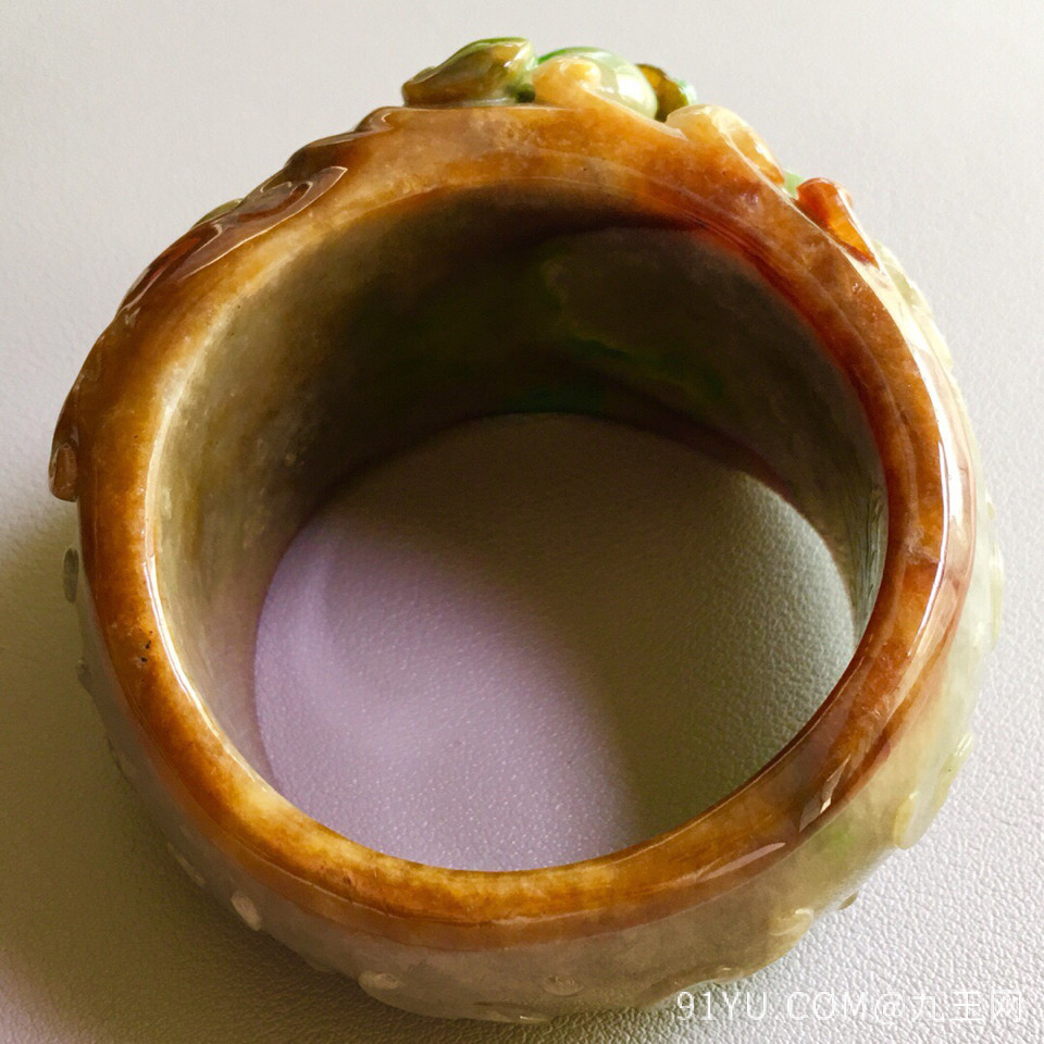 糯冰种黄加绿手镯(55.7mm)翡翠