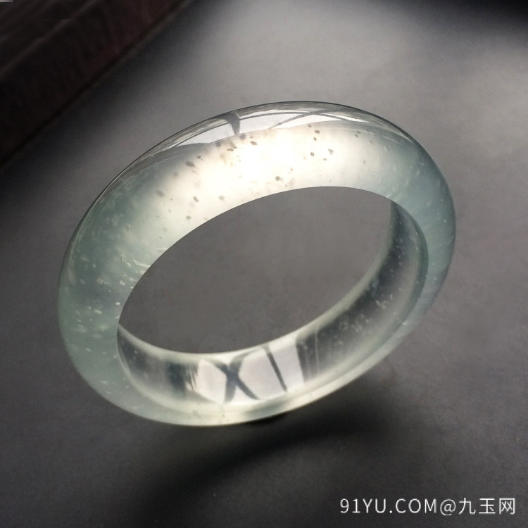 玻璃种强莹光无色手镯(55.4mm)