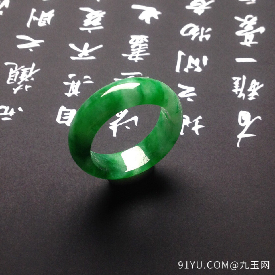 糯冰种淡绿指环(23.8mm)翡翠