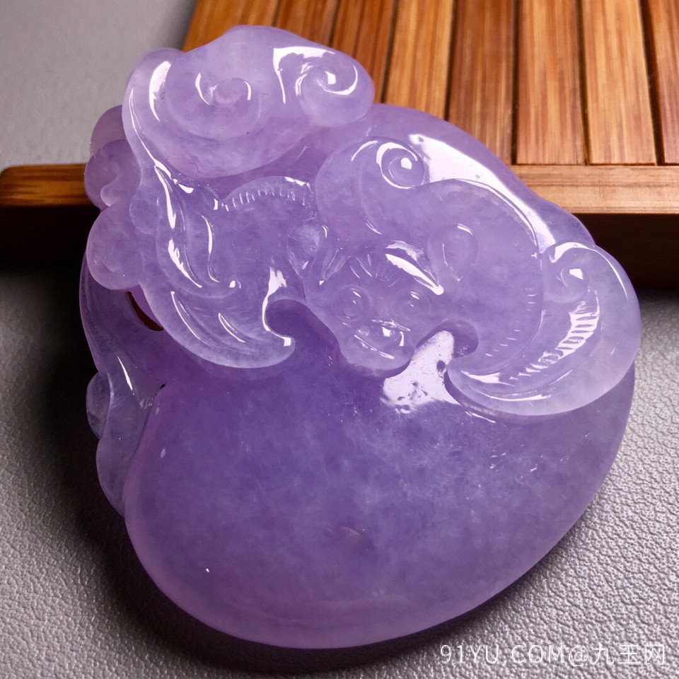 糯冰种紫罗兰福在眼前挂件翡翠