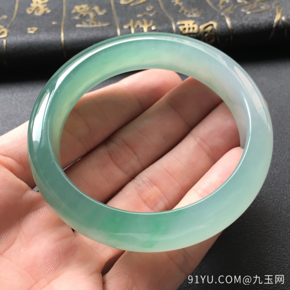 冰种绿晴水翡翠手镯(54.4mm)