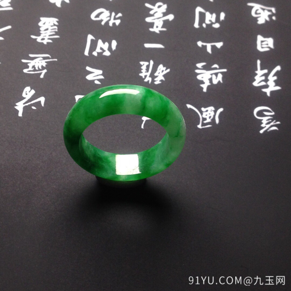 糯冰种淡绿指环(23.8mm)翡翠