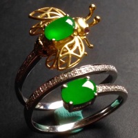 冰种阳绿翡翠戒指