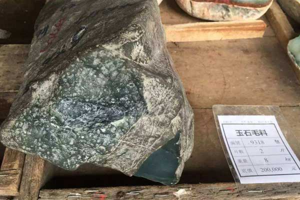 中国十大翡翠原石市场 翡翠原石哪里有卖