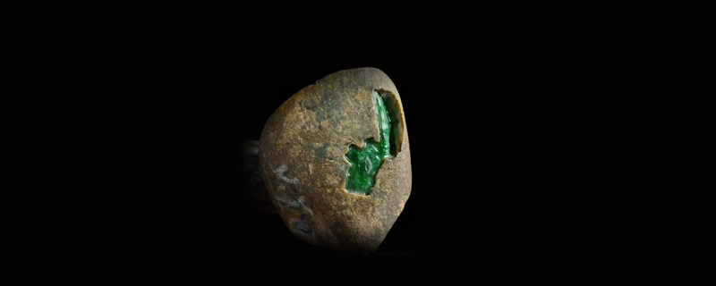 翡翠原石皮壳是怎么形成