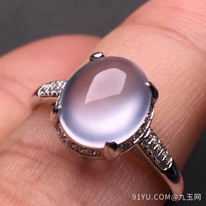 高冰蛋面戒指18K金伴钻石镶嵌A货翡翠，种好色辣，时尚大方，完美无瑕