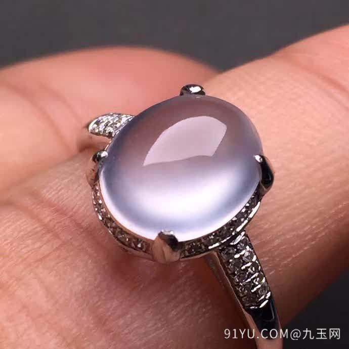 高冰蛋面戒指18K金伴钻石镶嵌A货翡翠，种好色辣，时尚大方，完美无瑕
