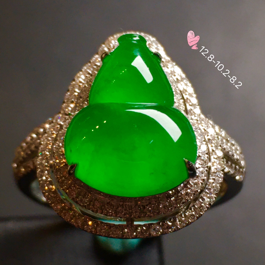【葫芦戒指，冰正阳绿】玉质细腻，冰绿冰透，完美无暇，18k金奢华钻石镶嵌☕