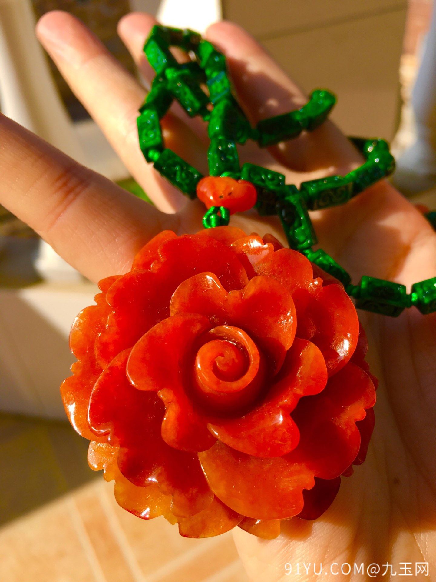 干青搭配红翡花朵项链，细腻水润，佩戴好看花朵尺寸50*16新春价����