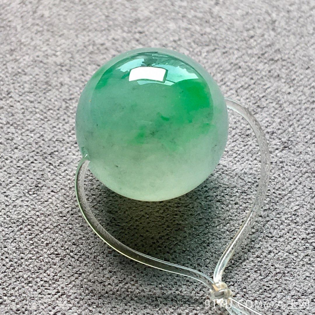 高冰种飘绿珠珠，珠圆玉润，水头足，起光起胶，裸石：13.4mm