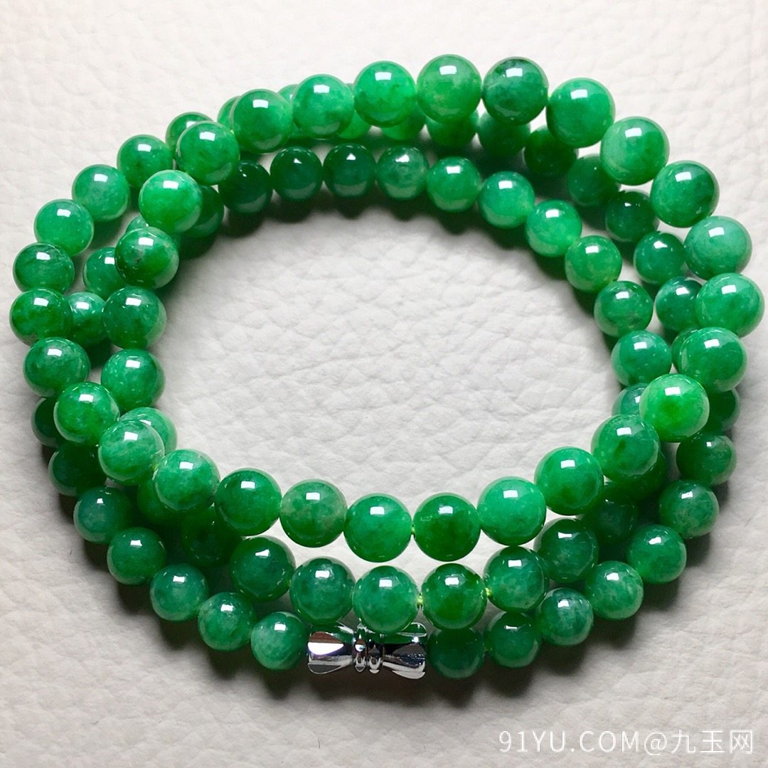 ❤。冰种满绿珠珠项链手链两用，珠圆玉润，色辣绿，高品质，裸石：7，5.7mm。88颗