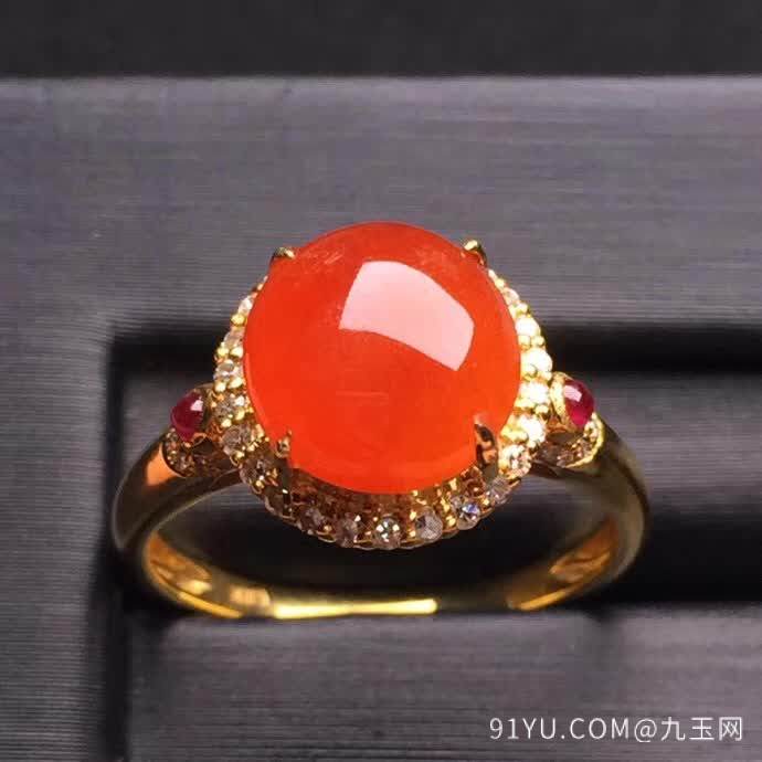 新品豪华红翡蛋面戒指18K金伴钻石镶嵌A货翡翠，种好色辣，时尚大方，完美无瑕����