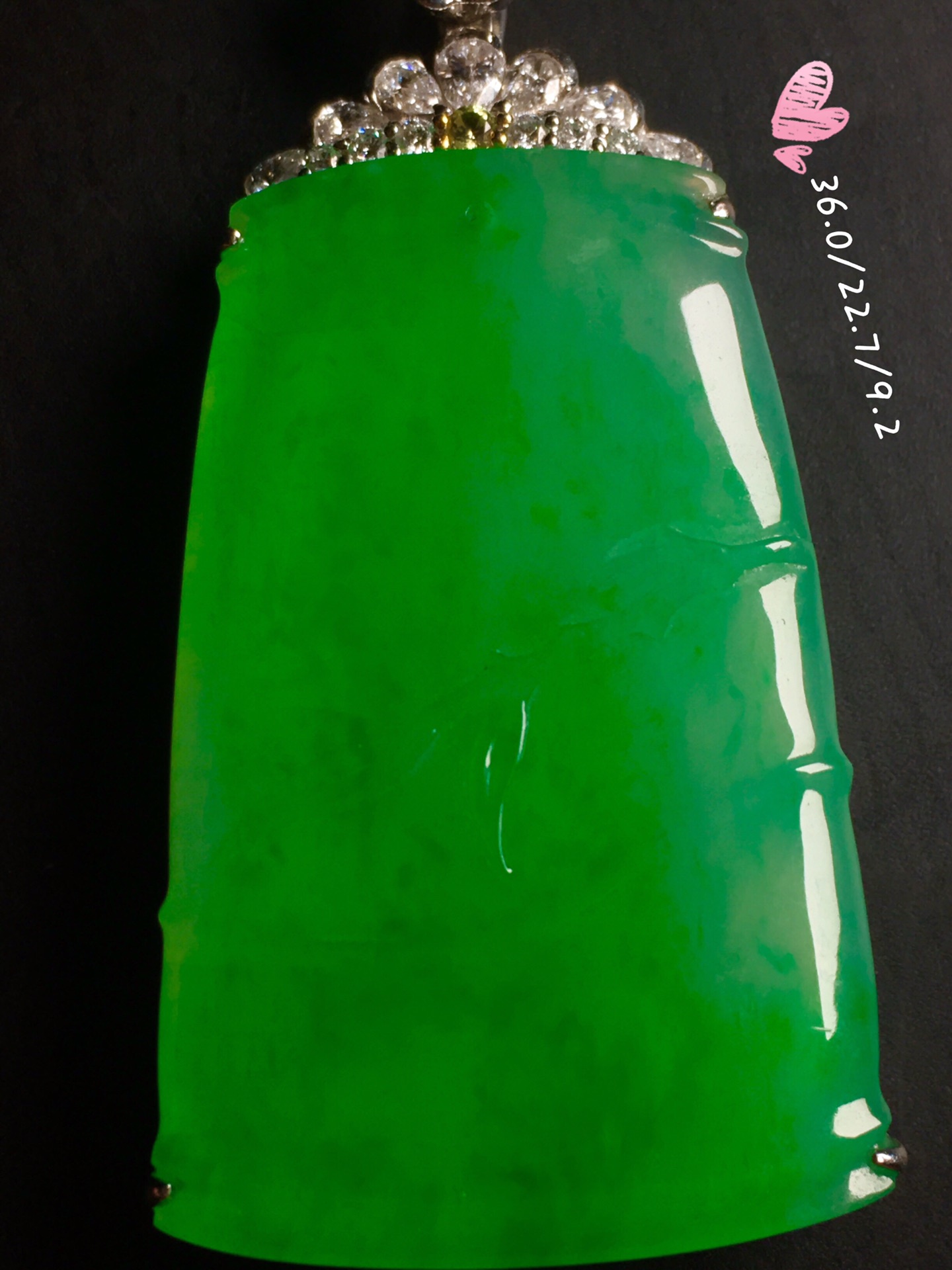 价[色] 【冰阳绿，竹节】水润通透，玉质细腻，冰绿冰透，完美无暇，18k金奢华钻石镶嵌