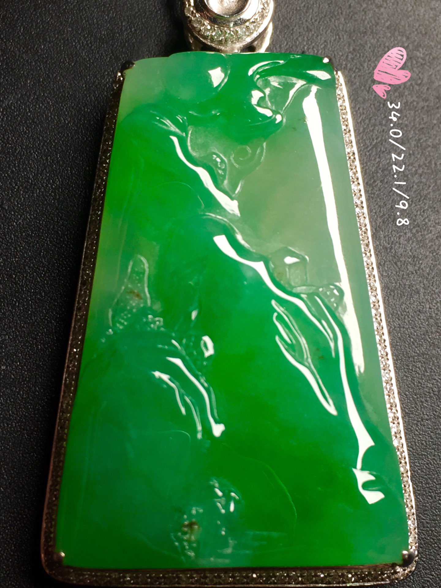 【冰阳绿，山水牌】水润通透，玉质细腻，冰绿冰透，完美无暇，18k金奢华钻石镶嵌