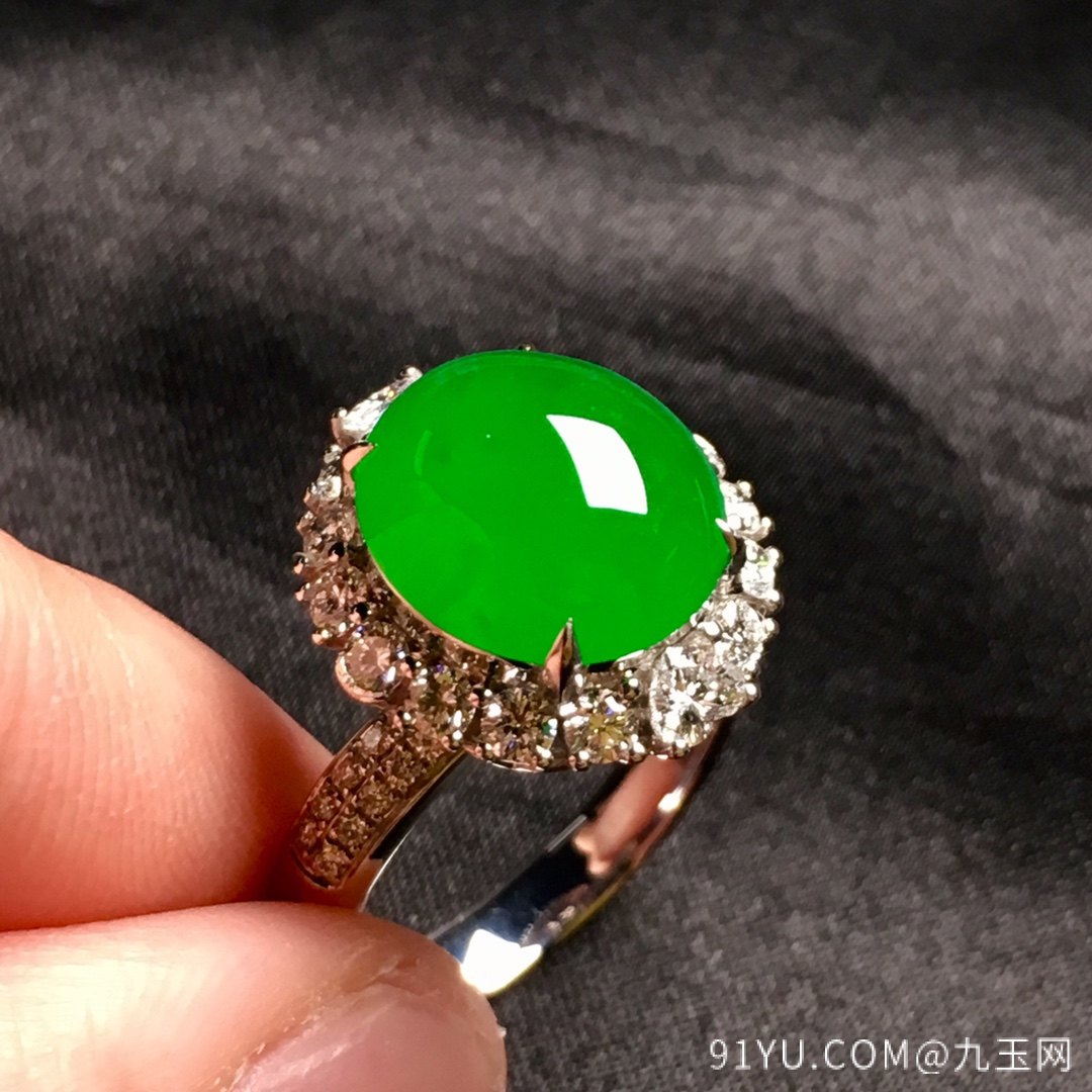 冰阳绿戒指，色阳，饱满，戒指内圈17裸石尺寸11.3-10.5-5