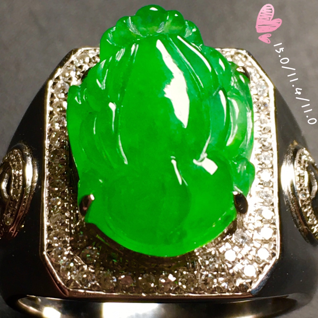 【高冰阳绿，貔貅男戒】水润，玉质细腻，冰绿冰透，完美无暇，18k金奢华钻石镶嵌
