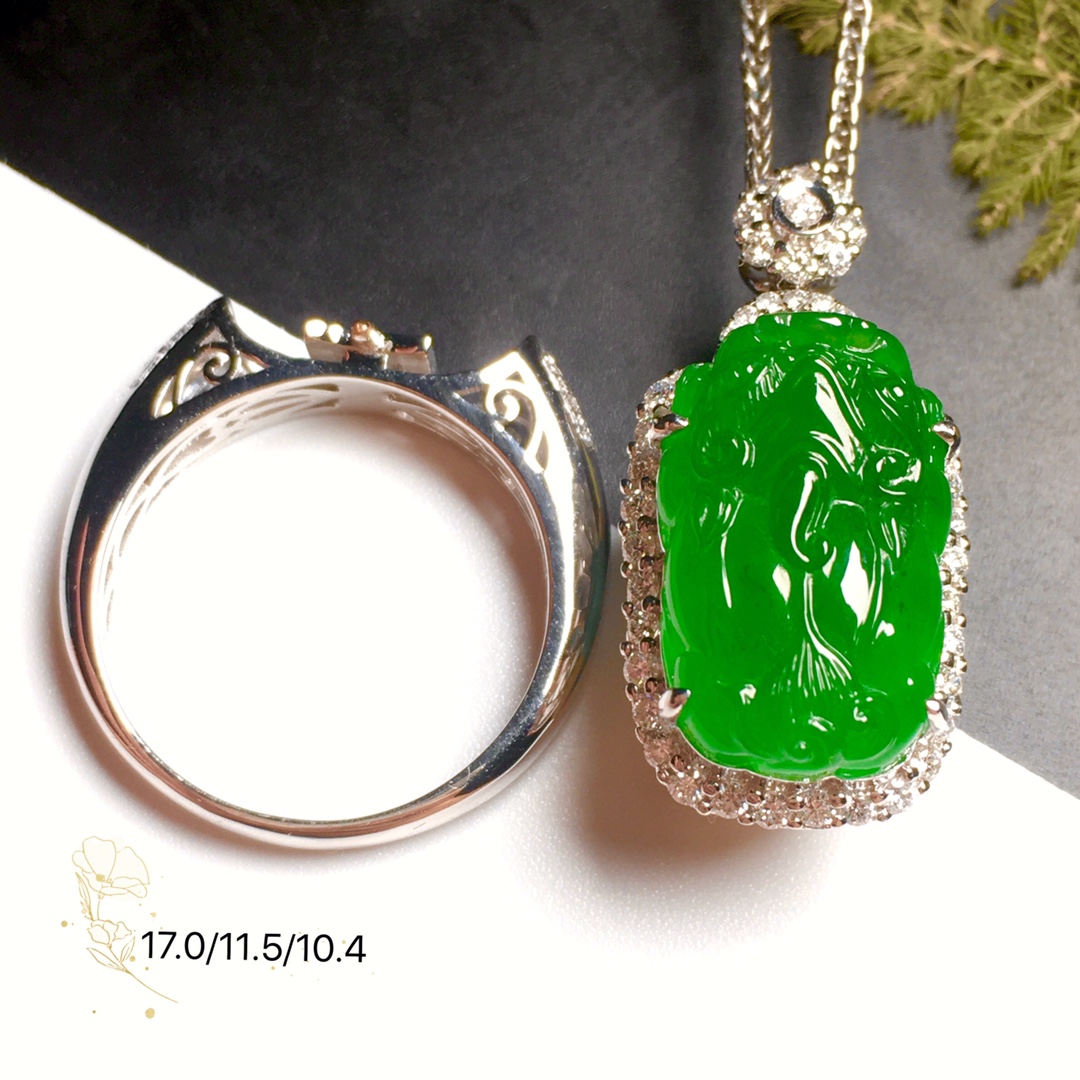 【高冰阳绿，貔貅2⃣合一】水润，玉质细腻，冰绿冰透，完美无暇，18k金奢华钻石镶嵌