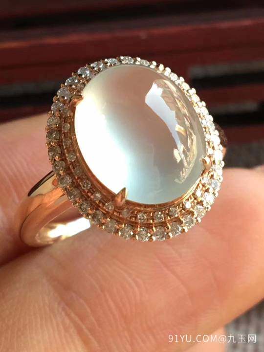 金镶玉玻璃种戒指，猫眼效应极强，种老纯净，，裸石11.5·9.5·9.5mm（含金厚����